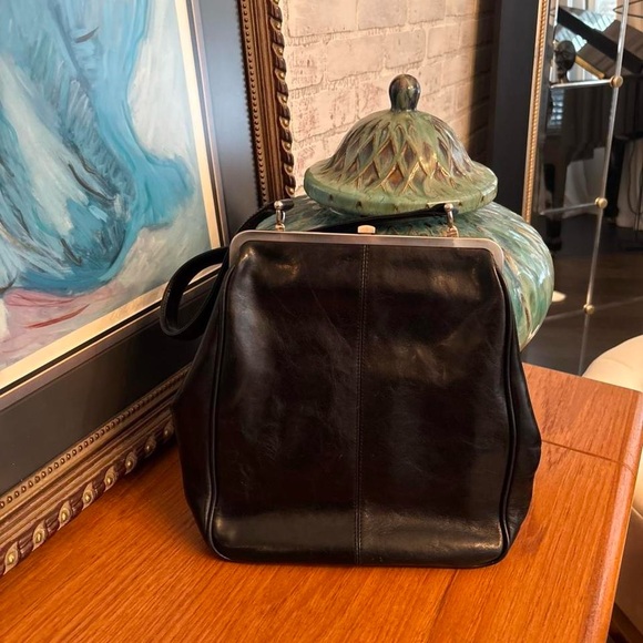 Vintage Hobo International Black Leather Handbag - Picture 2 of 6